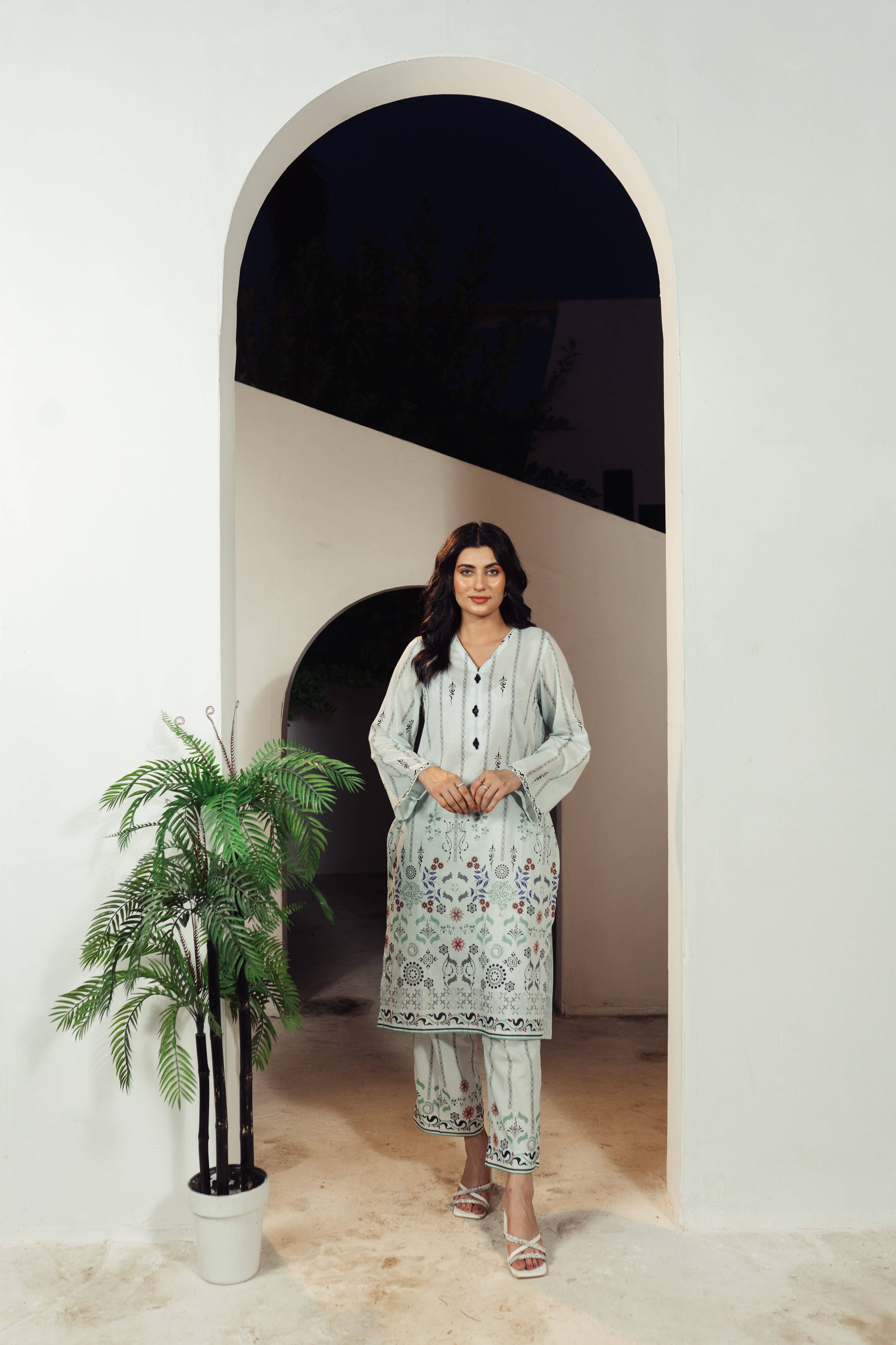 Ornate Ivory Printed 2pcs