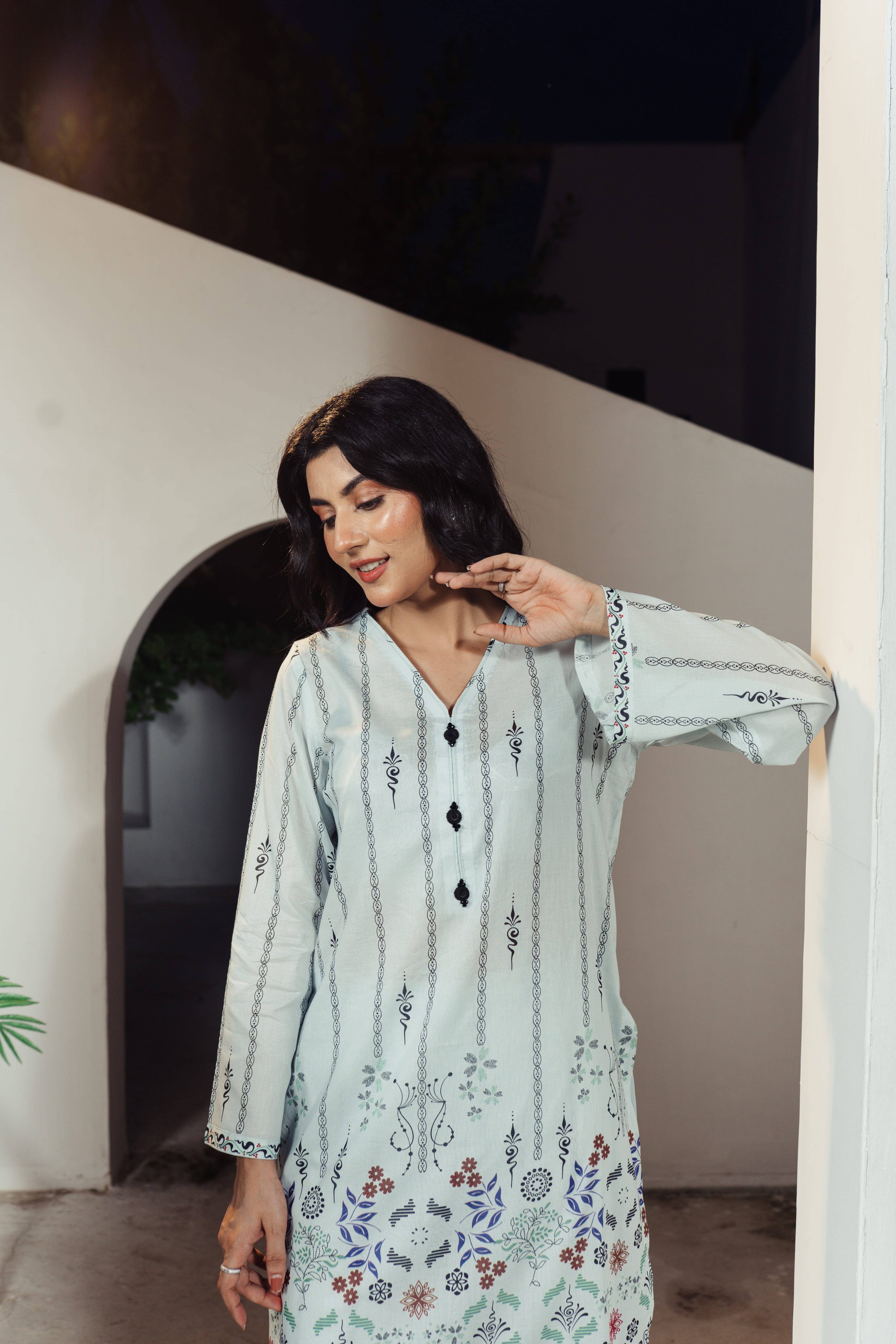 Ornate Ivory Printed 2pcs